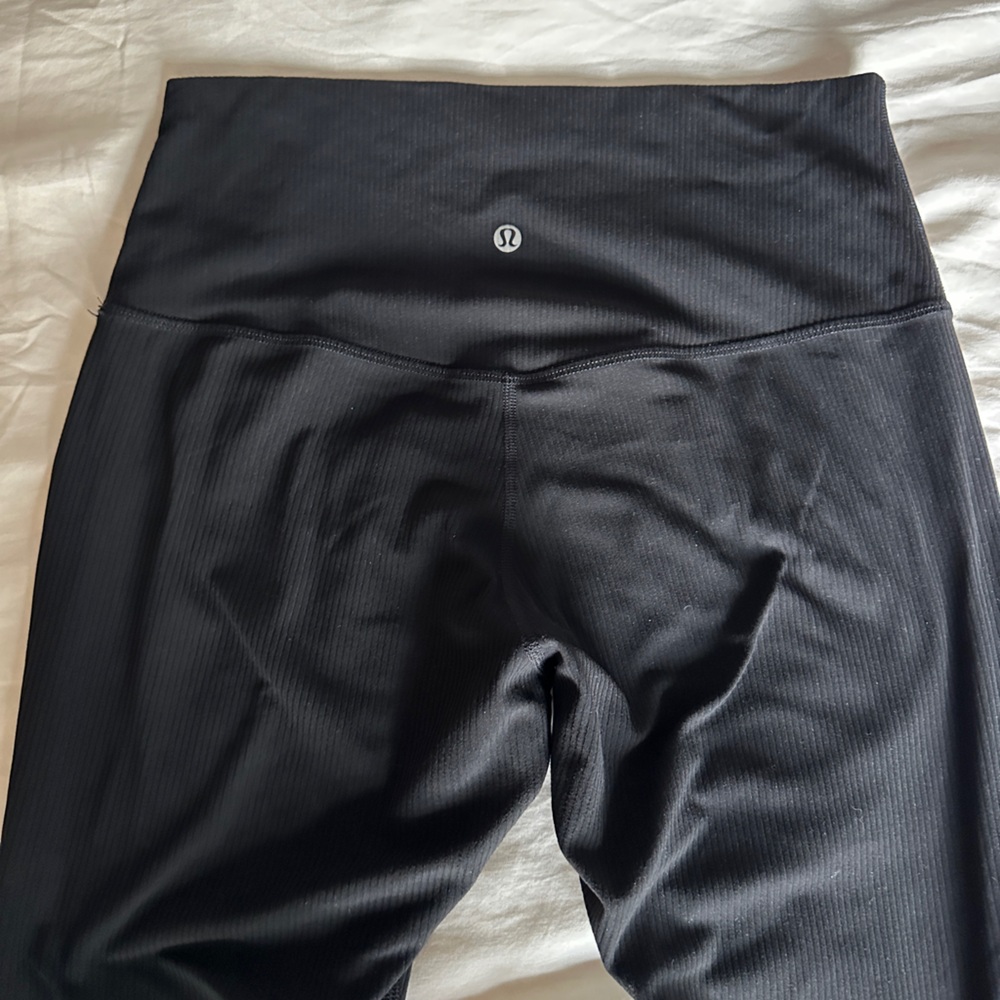 Lululemon Align Leggings Ribbed 25in Inseam - size 10 - black